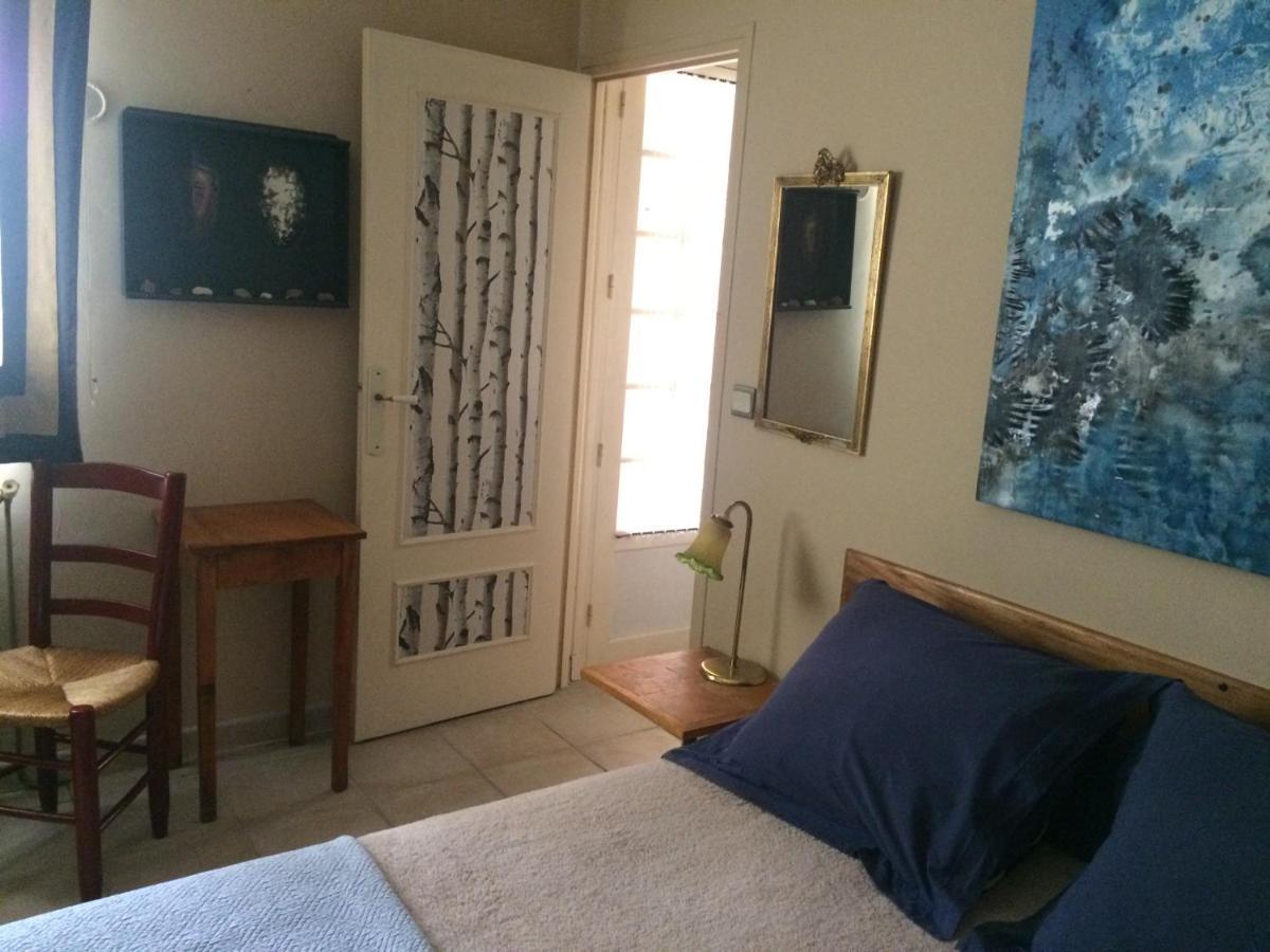 Chambre Dans Villa Charmante Vallabregues ภายนอก รูปภาพ